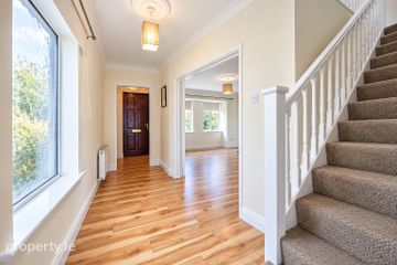 25 Saddlers Grove, Mulhuddart, Dublin 15, D15X3N3 — photo 2