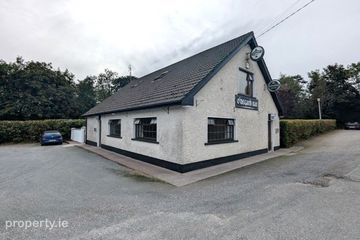 O'Regans Bar, Rea, Berrings, Co. Cork, P12RF84