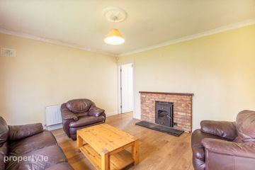 21 Beechwood Park, Ballybane, Co. Galway, H91K4KC — photo 3