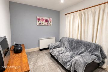 11 Thomond Court, Ballymahon, Co. Longford — photo 2