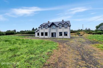Beneden, Caherea,, Lissycasey,, Ennis,, Co. Clare, V95YD61