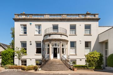 4 Marlfield House, St Gabriels, Cabinteely, Dublin 18, D18 RD42