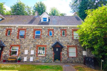 2 Homeville Court, Knocklyon, Dublin 16, D16Y276