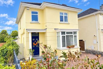 38 The Crescent, Oranhill, Oranmore, Co. Galway, H91C2X0