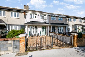 27 Woodbank Avenue, Finglas South, Dublin 11, D11E3P3