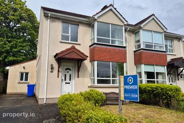 24 Whitethorn Grove, Letterkenny, Letterkenny, Co. Donegal, F92A30H