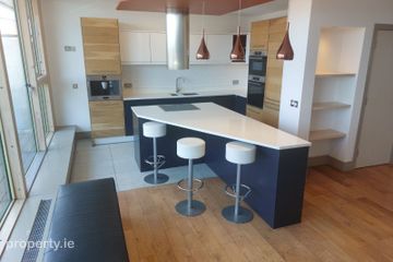 Castle Way Apartments, Golden Lane, Dublin 8 , Dublin 8