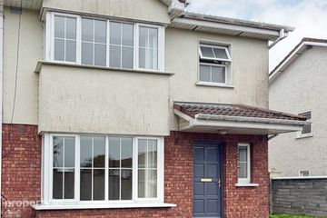 37 Mallfield, Thomastown, Co. Kilkenny, R95KW92