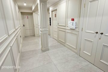 19 On The Green - Cedar Suite, 19 Main Street, Belcoo, Enniskillen, Co. Fermanagh — photo 3