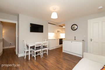 Basement Apartment, 1 Lennox Street, Portobello, Dublin 8 — photo 3