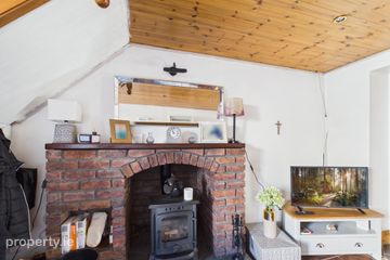 Shine Cottage, Lower Kilmacow, Co. Kilkenny, X91 A2X9 — photo 3