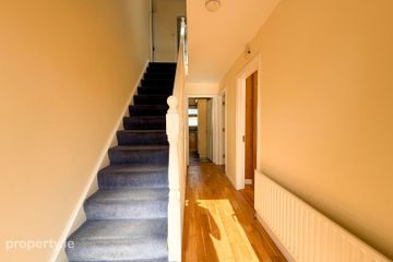 43 Gladesville, Castlebar, Castlebar, Co. Mayo, F23YR04 — photo 2