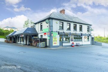 The Cross Bar & Accommodation , Stradone, Co. Cavan — photo 2