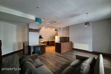 Fantastic Open Plan.
