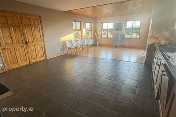 Country Side View, Carrowbeg, Ayle, Aghagower, Co. Mayo — photo 2