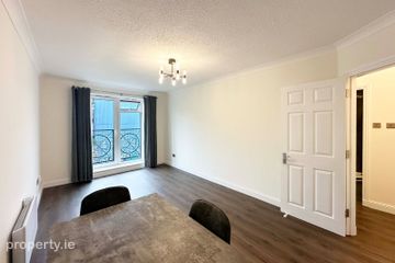 Apartment 13, Traders Wharf, Usher's Quay, Dublin 7, Dublin 8 — photo 3