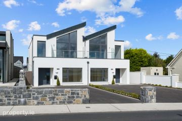 The Lookout, Gort Road, Loughrea, Co. Galway, H62TN50