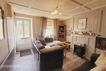 The Lions Mane, 22 Upper Main Street, Ballyshannon, Co. Donegal, F94X9DP — photo 3