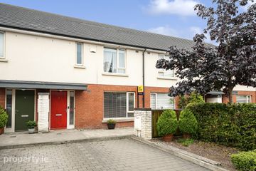 7 Stratton Close, Adamstown Square, Lucan, Co. Dublin