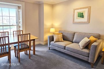 105 Monkstown Road, Monkstown, Co. Dublin — photo 2
