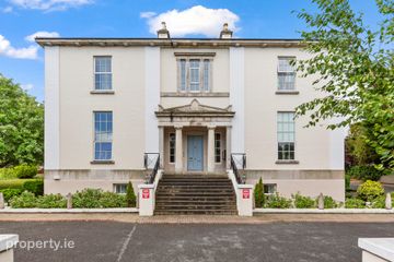16 Roebuck Hall, The Palms, Ardilea, Clonskeagh Dublin 14, D14 YD57