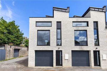 1 Montpelier Lane, Monkstown, Co. Dublin, A94Y67T