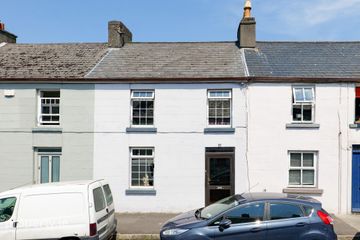 7 Bowling Green, Galway, H91 FK2T