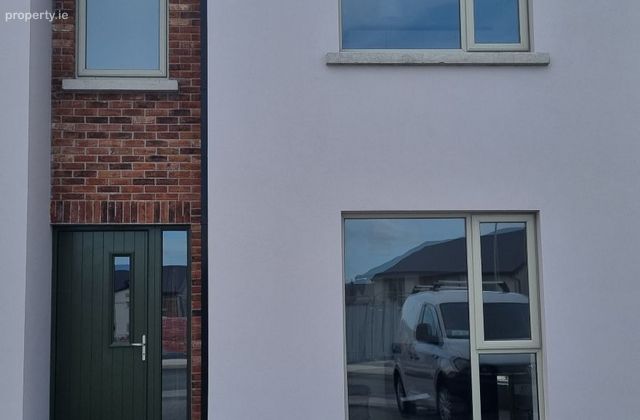 20 Castlebrook Crescent, Castlebrook Manor, Castle, Castletroy, Co. Limerick - Click to view photos