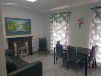 11 Bank Place, Tipperary Town, Co. Tipperary - Image 2