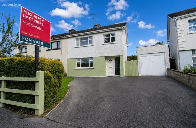 23 Lynn Heights, Mullingar, Mullingar, Co. Westmeath - Click to view photos