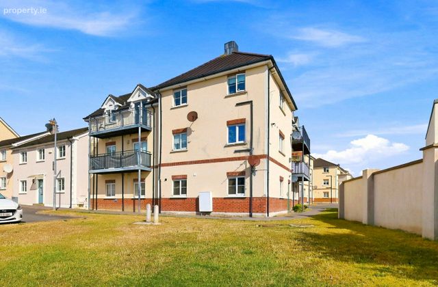 14 Brackenwood Lane, Balbriggan, Balbriggan, Co. Dublin - Click to view photos
