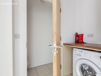 31 Parkview Green, Finglas, Dublin 11, Finglas, Dublin 11 - Image 5