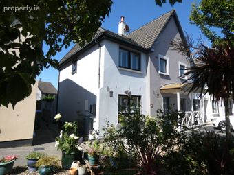 55 Garden View, Creggaunnahilla, Clarecastle, Ennis, Co. Clare