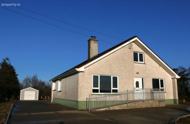 Meenavoy, Stranorlar, Stranorlar, Co. Donegal - Click to view photos