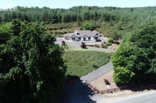 New Line, Hugginstown, Hugginstown, Co. Kilkenny - Click to view photos