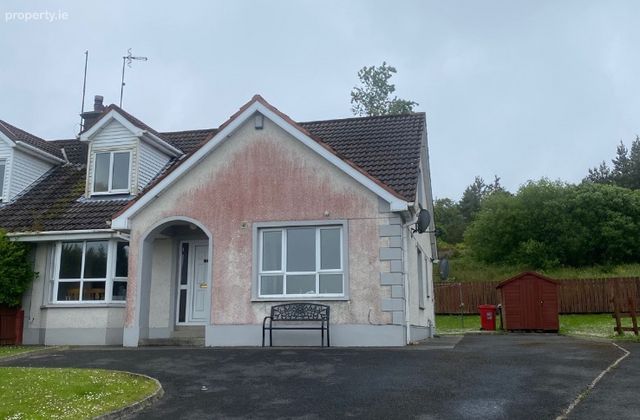 15 Mount Pleasant, Letterkenny, Co. Donegal - Click to view photos