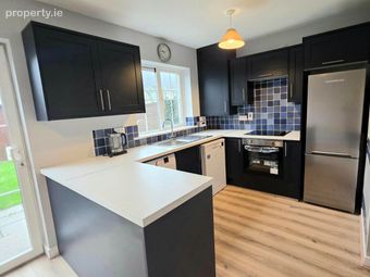 6 Alder Grove, Fota Rock, Carrigtwohill, Co. Cork - Image 4