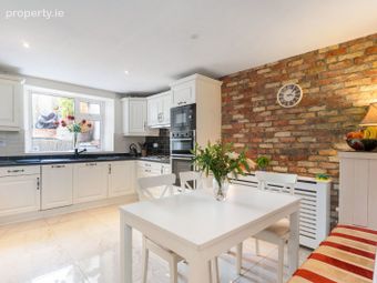 4a Booterstown Avenue, Booterstown, Blackrock, Co. Dublin, Booterstown, Co. Dublin - Image 2