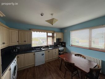 21 Forest View, Abbeytown, Boyle, Co. Roscommon - Image 4