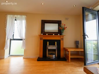 Apartment 19, The Deck, Market Point, Patrick Street, Mullingar, Co. Westmeath - Image 4