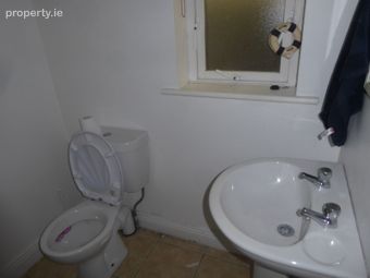 19 Orchard Heights, Charleville, Co. Cork - Image 5