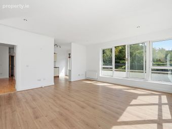 Apartment 22, Bracken Hill, Sandyford, Dublin 18 - Image 2