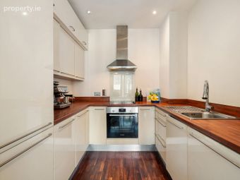 12 The Forum, Ballymoss Road, Sandyford, Dublin 18 - Image 4
