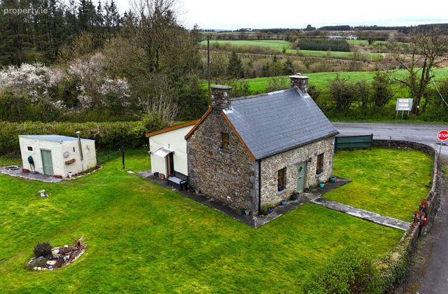 Tourard Cottage, Knockilla, Freemount, Co. Cork, Tullylease, Co. Cork - Click to view photos