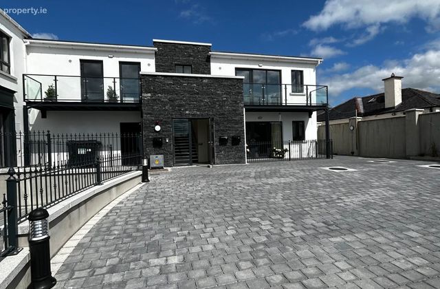 Millers Square, Athgarvan, Newbridge, Co. Kildare, Athgarvan, Co. Kildare - Click to view photos