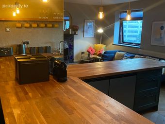 Apartment 13, Grattan Hall, Mount Street Lower, Du, Grand Canal Dock, Dublin 2 - Image 2