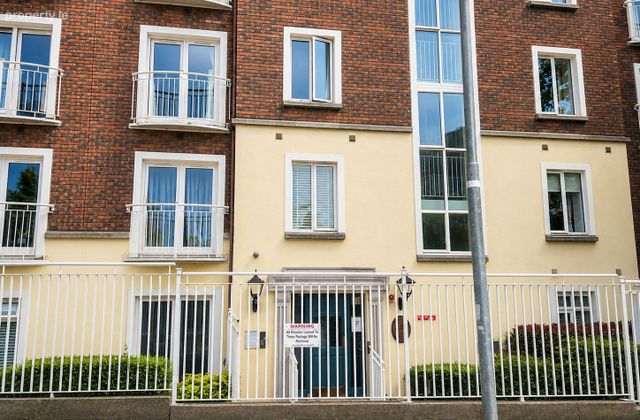 Apartment 14, The Northumberlands, Love Lane East, Grand Canal Dock, Dublin 2 - Click to view photos