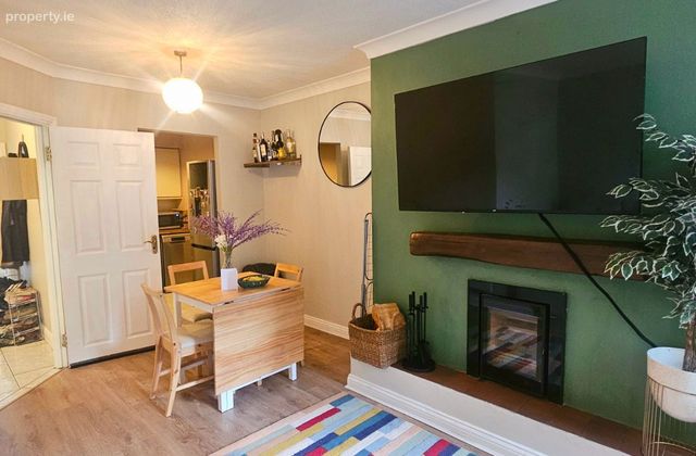 Elton Court, Dublin 3, Marino, Dublin 3 - Click to view photos