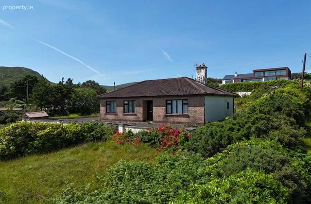 Sraheens, Achill, Co. Mayo - Click to view photos