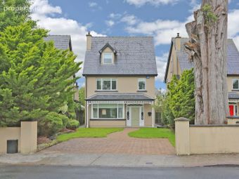 81 Cois Sruthain, Croom, Co. Limerick
